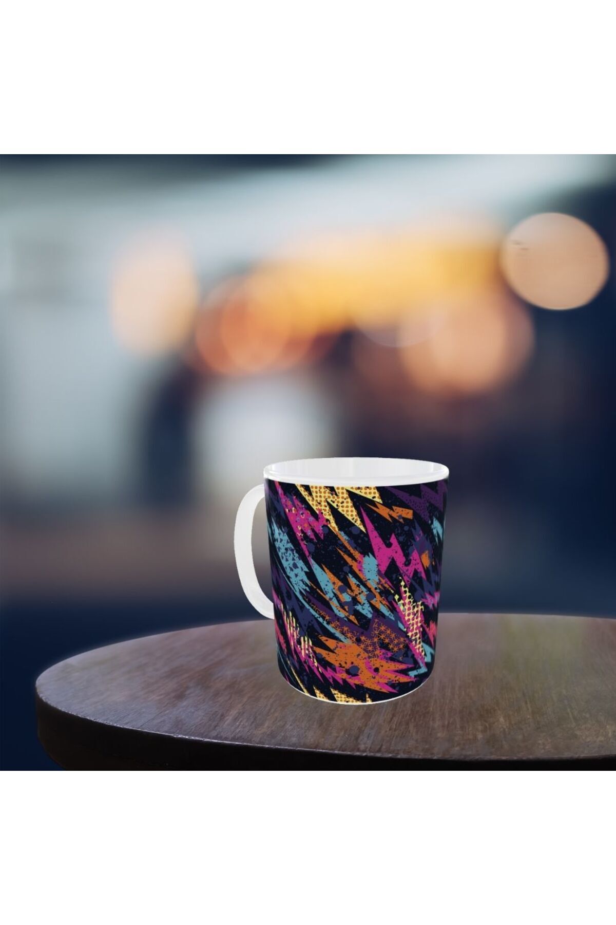 MODERN RENKLİ GEOMETRİK DESENLİ TASARIM KUPA