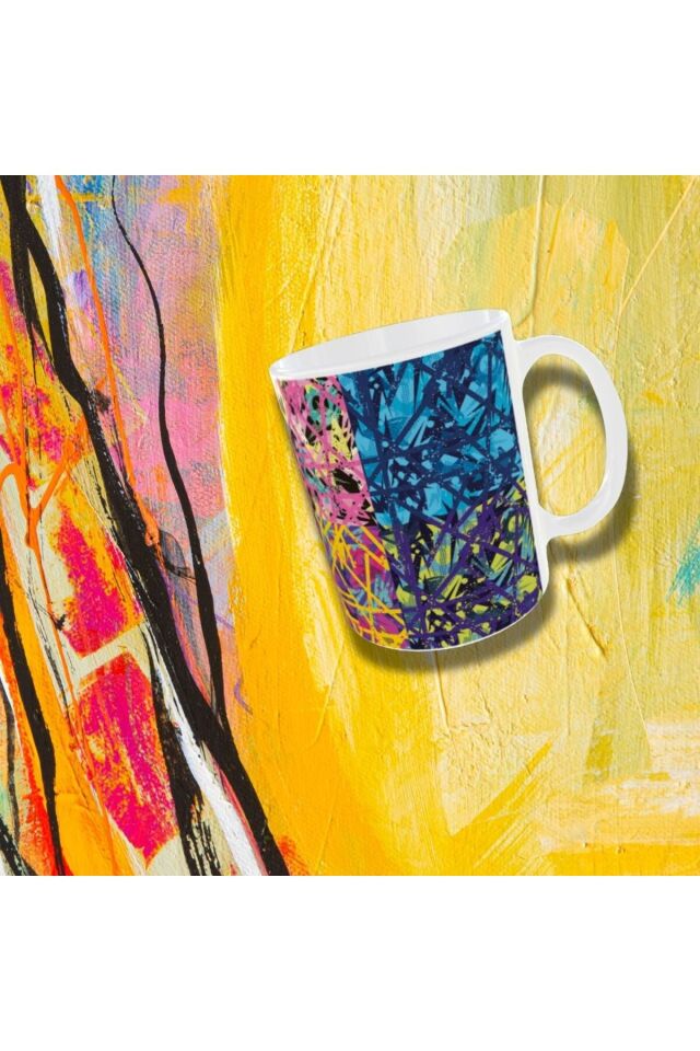 MODERN RENKLİ GEOMETRİK DESENLİ TASARIM KUPA