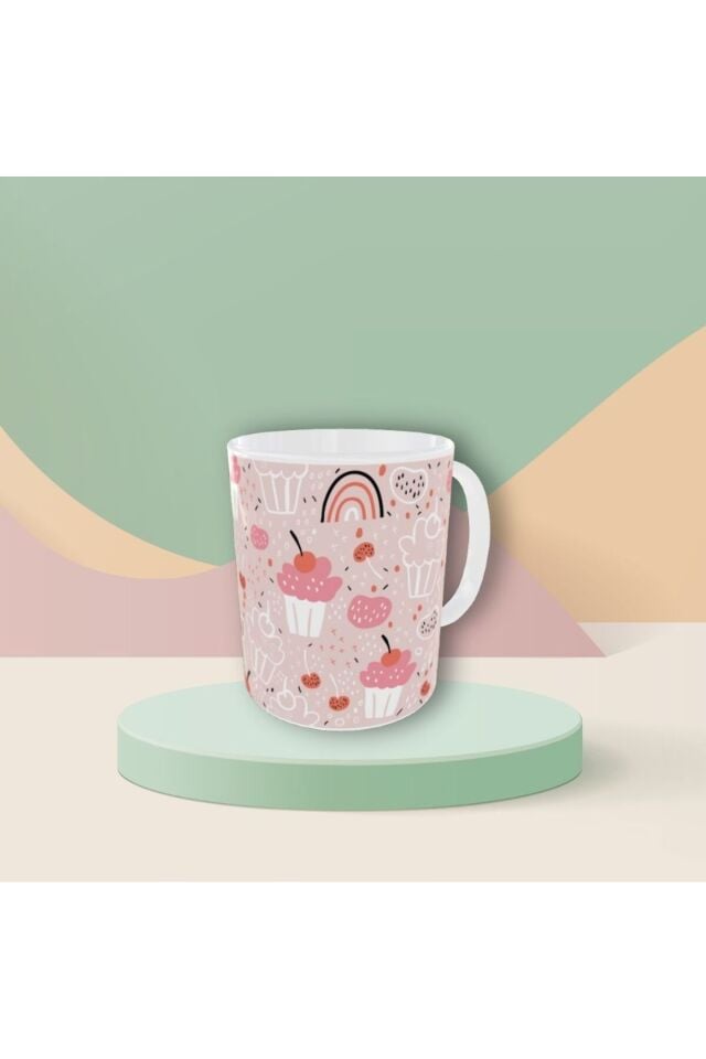 PASTEL RENKLİ ŞİRİN CUPCAKE DESENLİ TASARIM KUPA