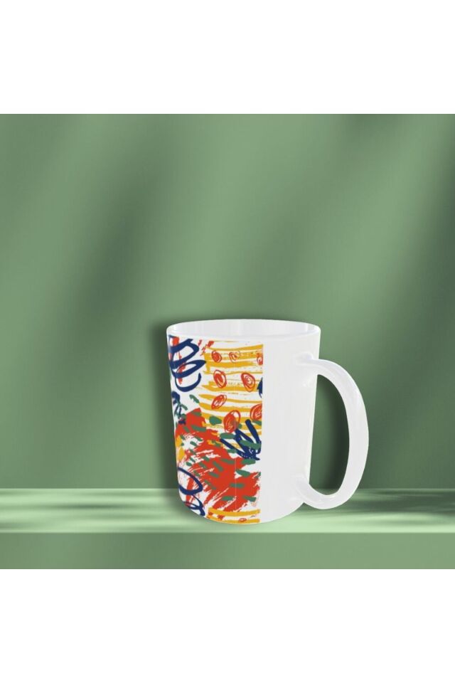 PASTEL RENKLİ GEOMETRİK DESENLİ TASARIM KUPA