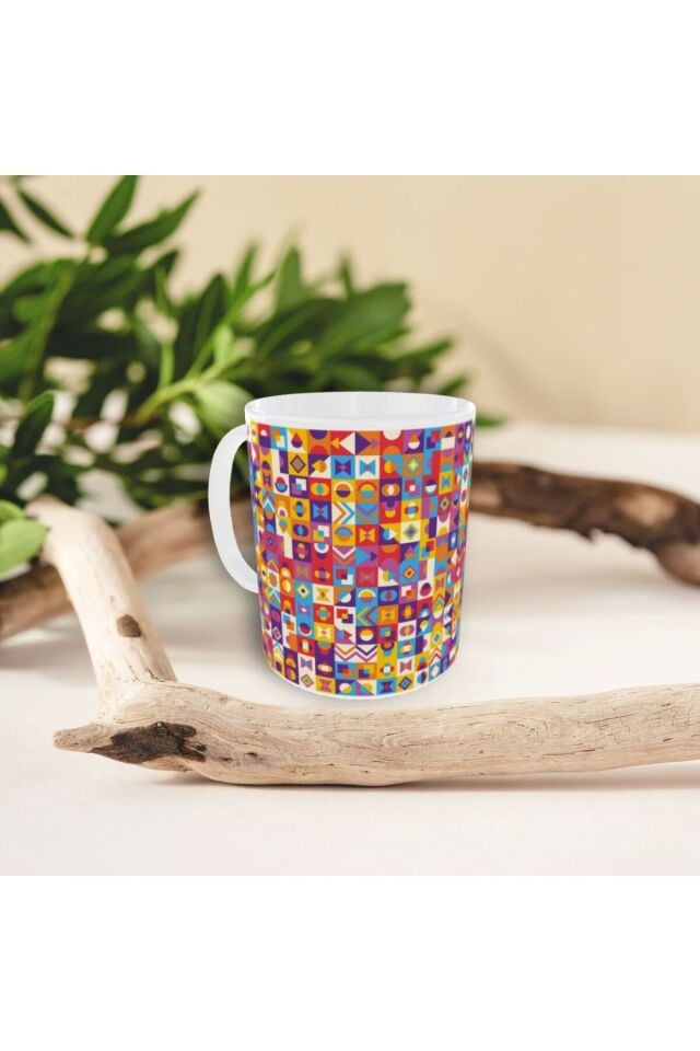 MODERN BAUHAUS DESENLİ TASARIM KUPA