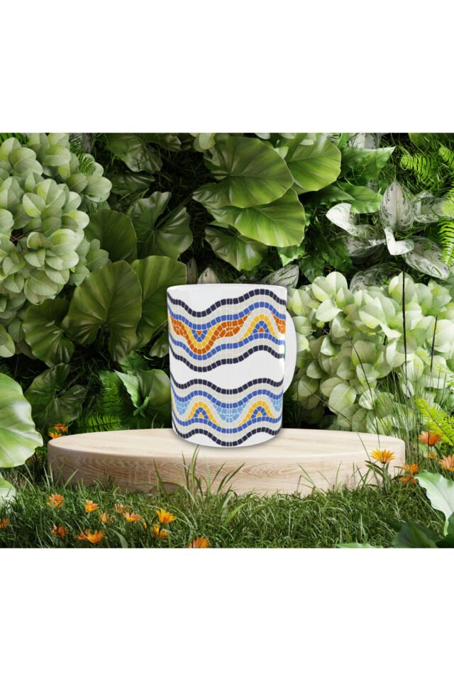 ETNİK DESENLİ RENKLİ TASARIM KUPA
