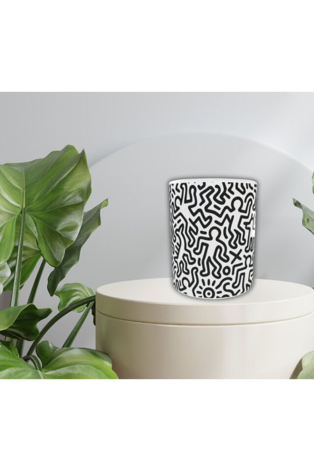 SİYAH BEYAZ DESENLİ TASARIM KUPA