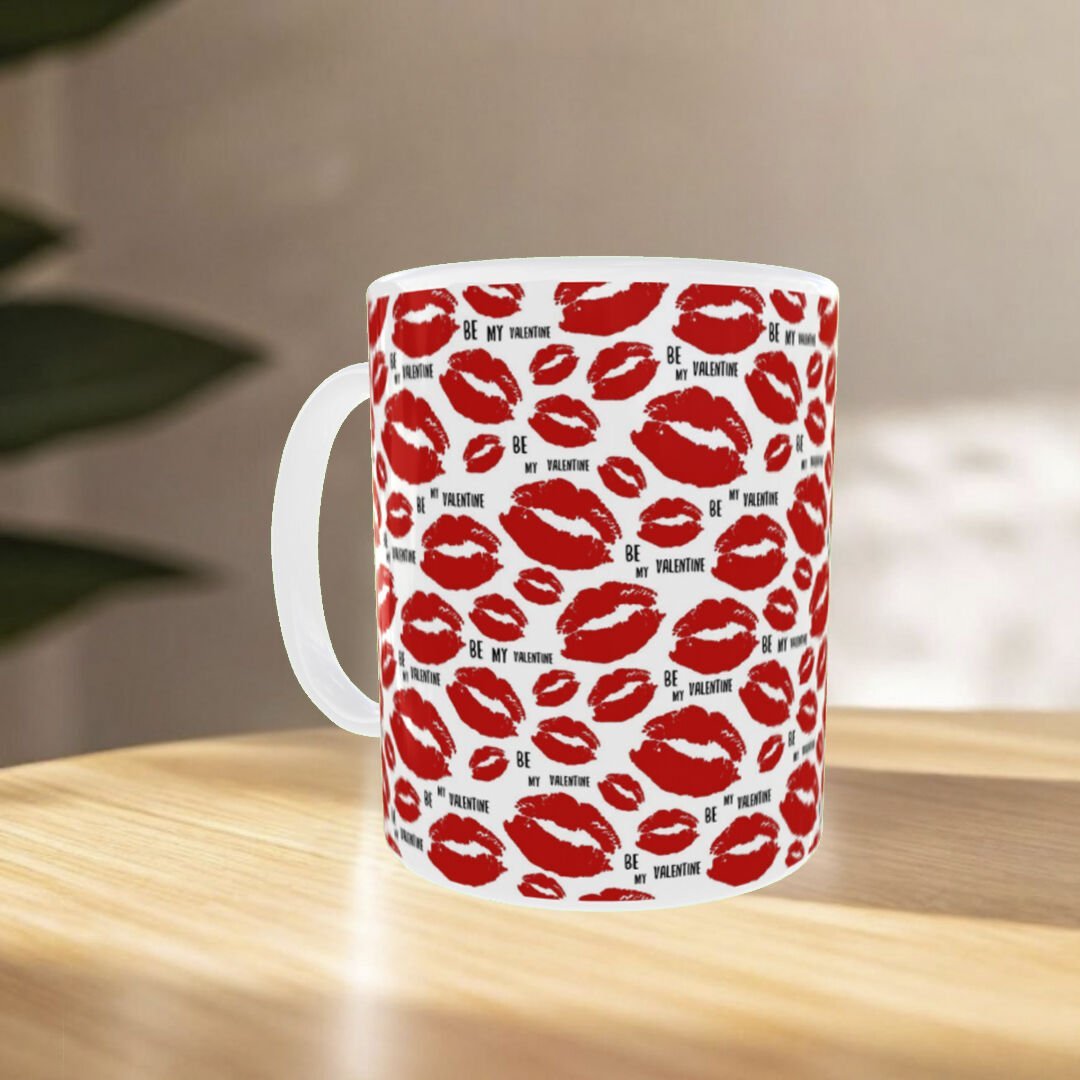 Sevgililer Günü Özel ''Be My Valentine'' Dudak İzi Desenli Tasarım Kupa