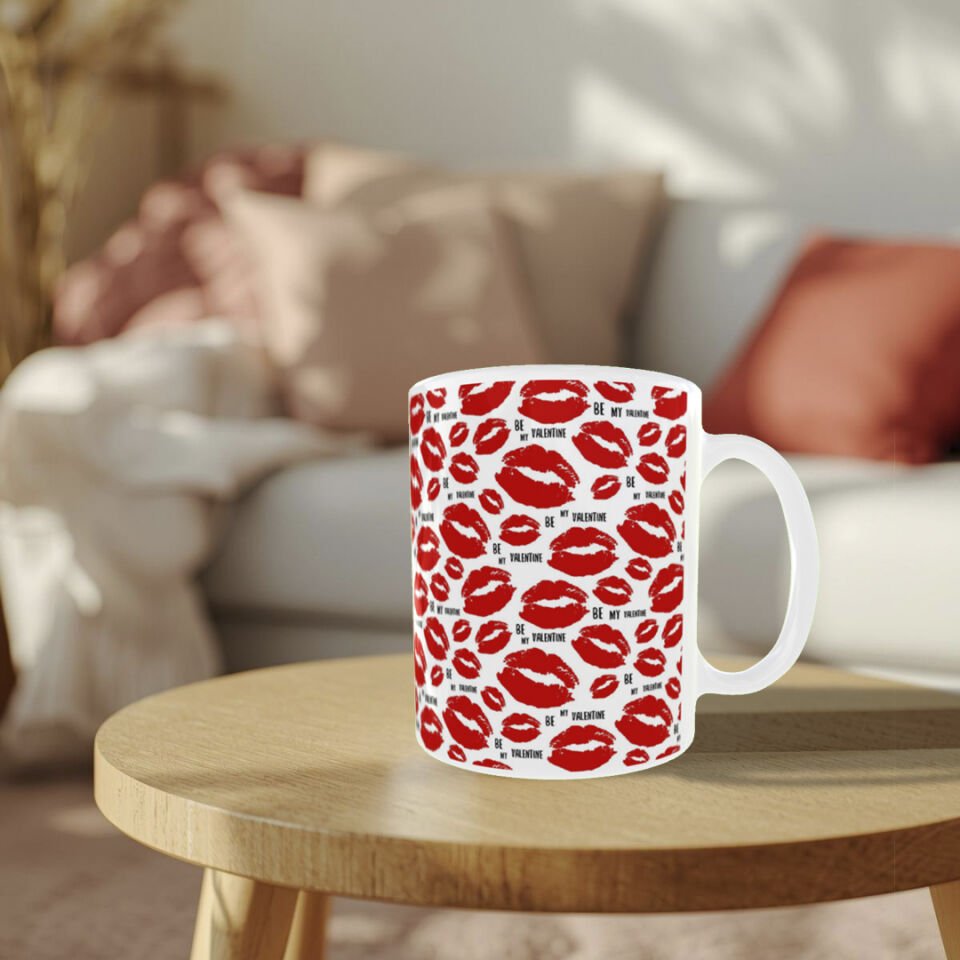 Sevgililer Günü Özel ''Be My Valentine'' Dudak İzi Desenli Tasarım Kupa