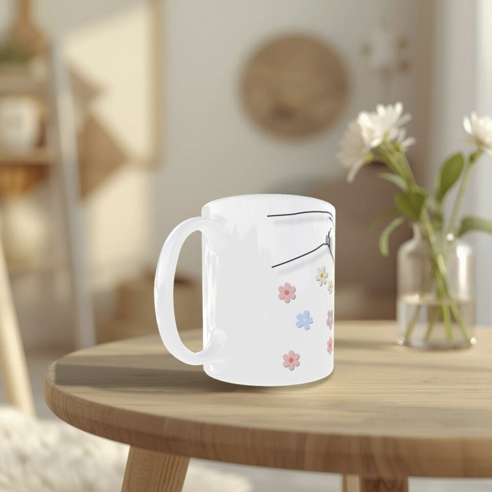 Çiçek ve El İllüstrasyonlu Sanatsal Tasarım Hediye Kupa Bardak