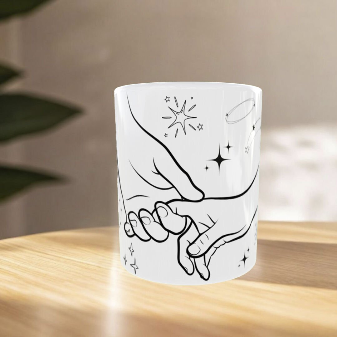 Sevgiliye Hediye Minimalist El Ele Tutuşan Figürlü Tasarım Kupa Bardak