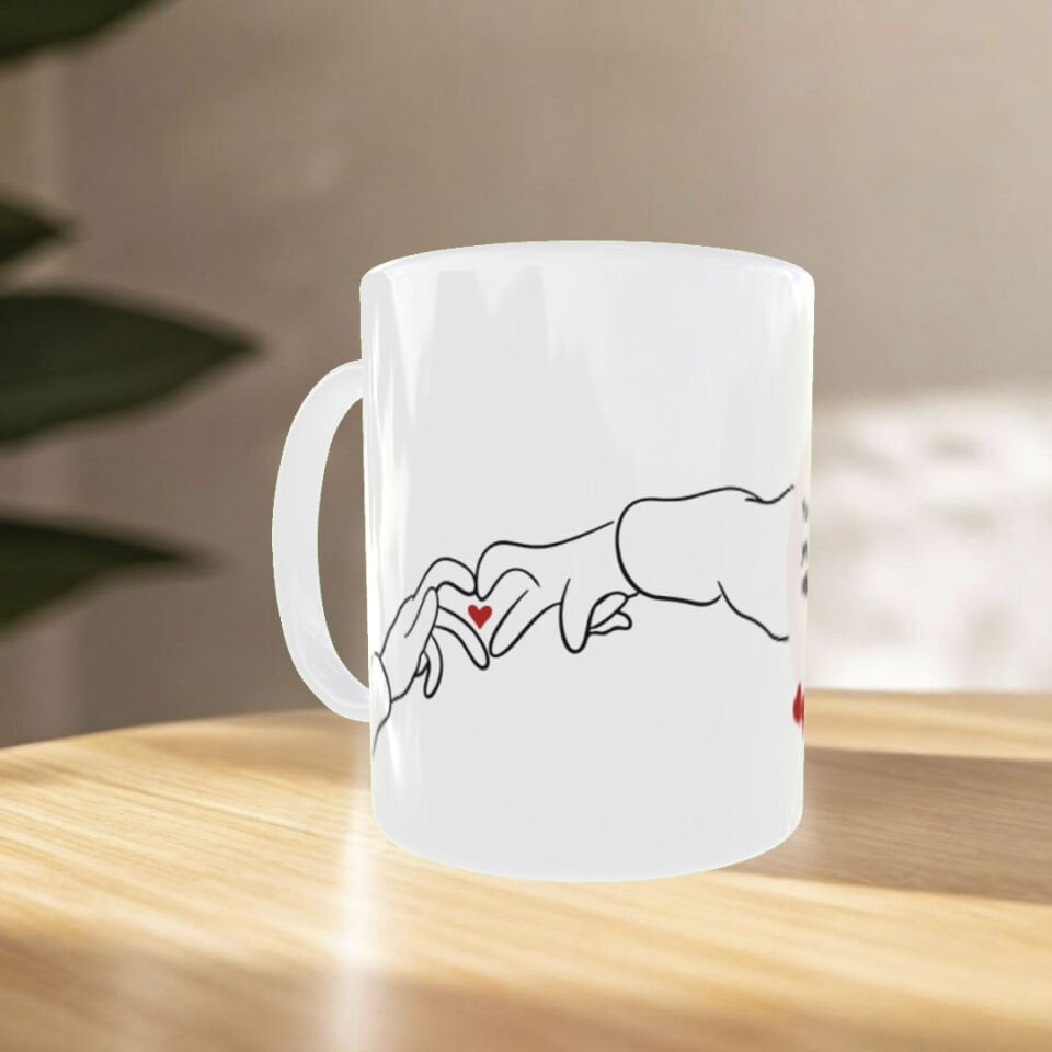 Sevgililer Günü Minimal Kalpli El Desenli Porselen Kupa