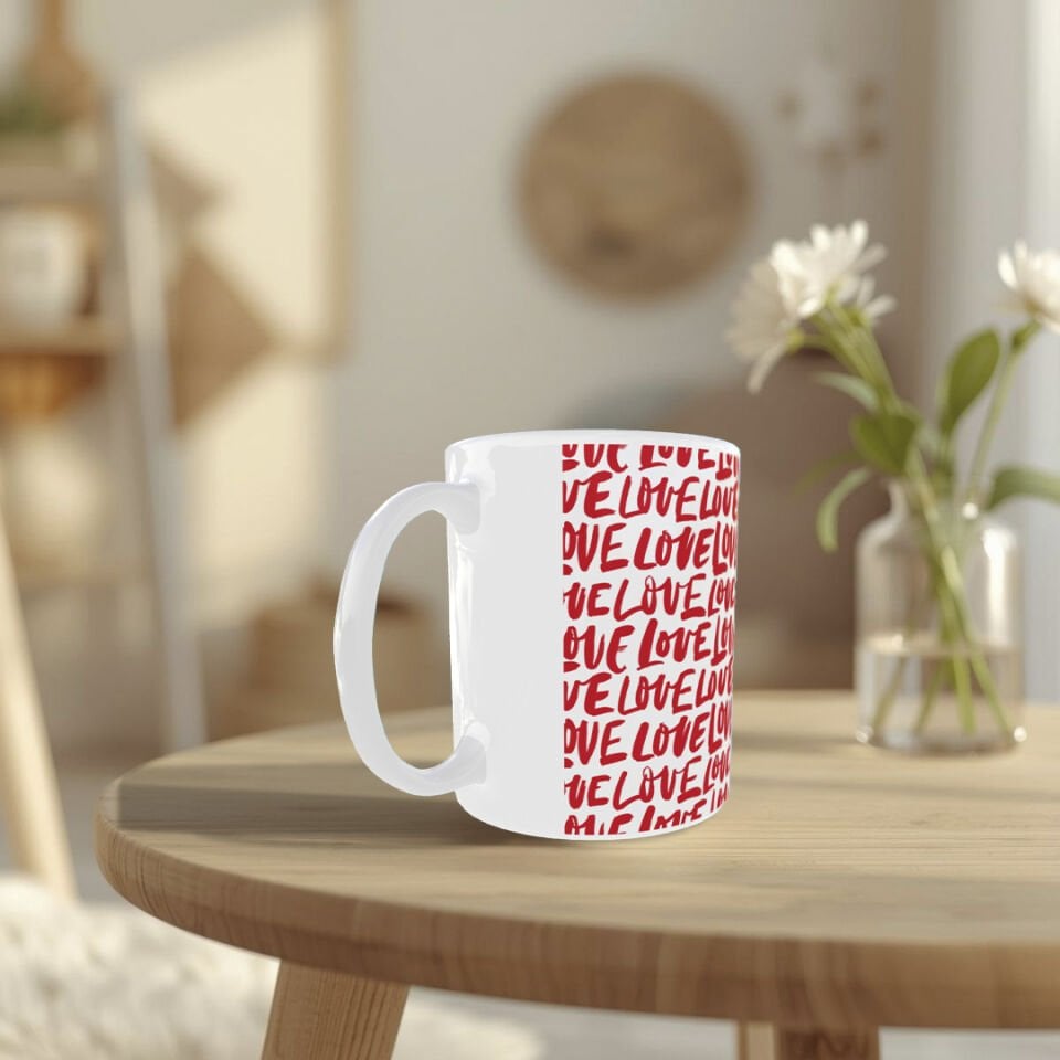 Kırmızı Love Yazı Desenli Porselen Kupa  – Romantik Tasarım